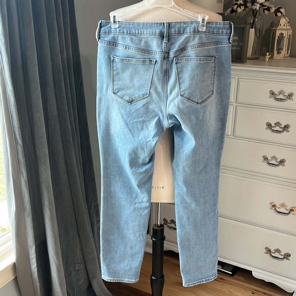 Old Navy Jeans Pop Icon Skinny Womens 10 Short - Picture 5 of 11